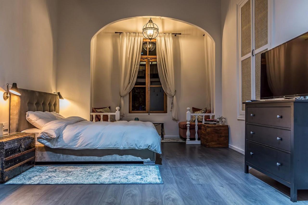 Pomegranate Suites Kavála Eksteriør bilde