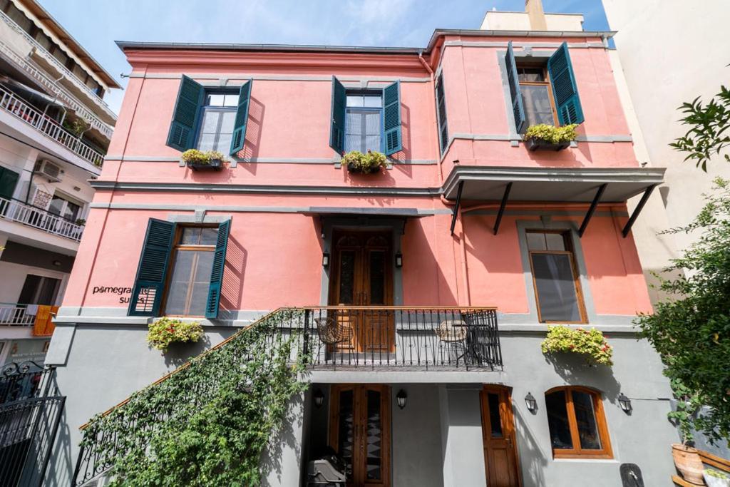 Pomegranate Suites Kavála Eksteriør bilde
