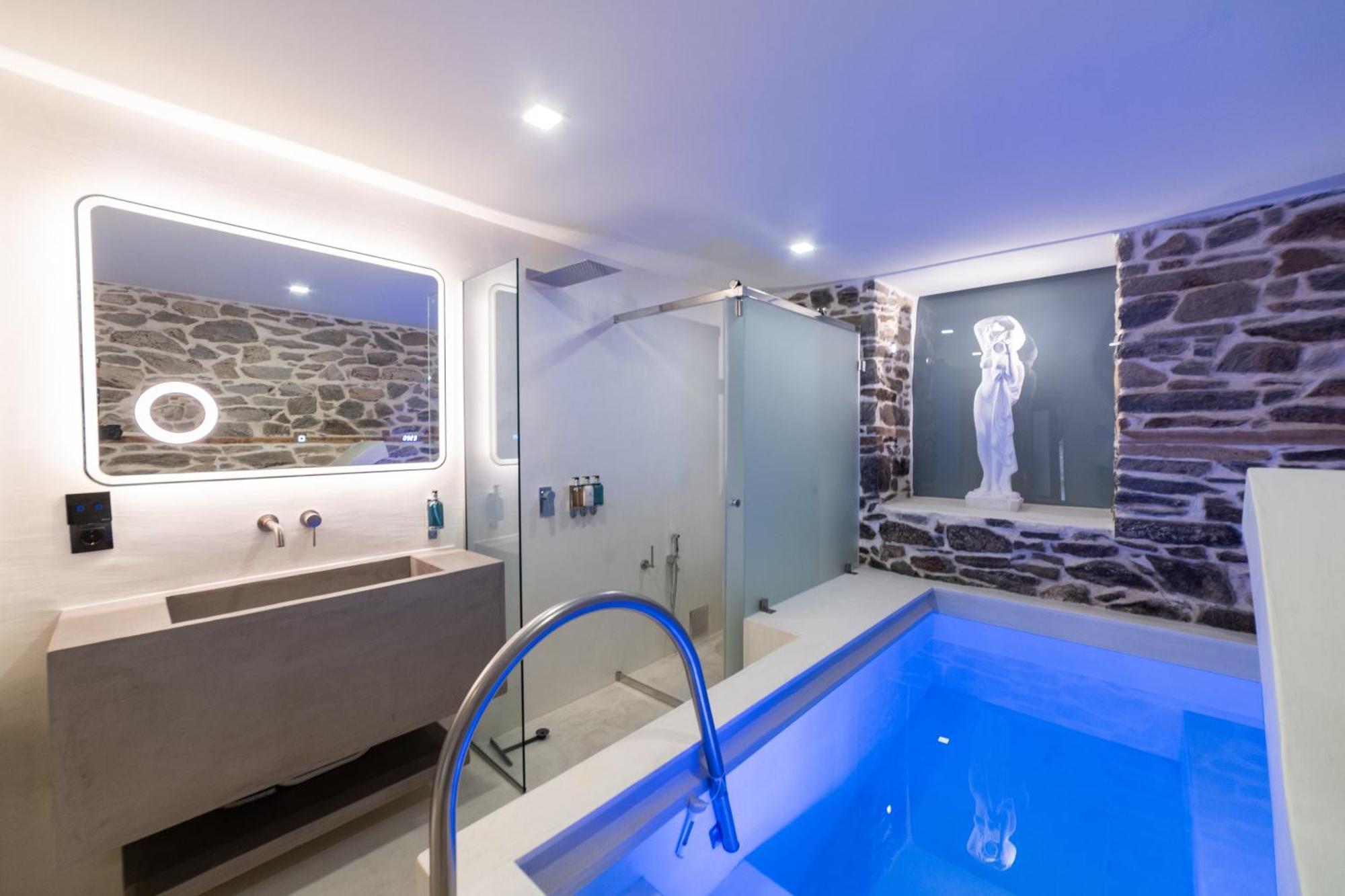 Pomegranate Suites Kavála Eksteriør bilde